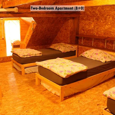 Uric Apartment